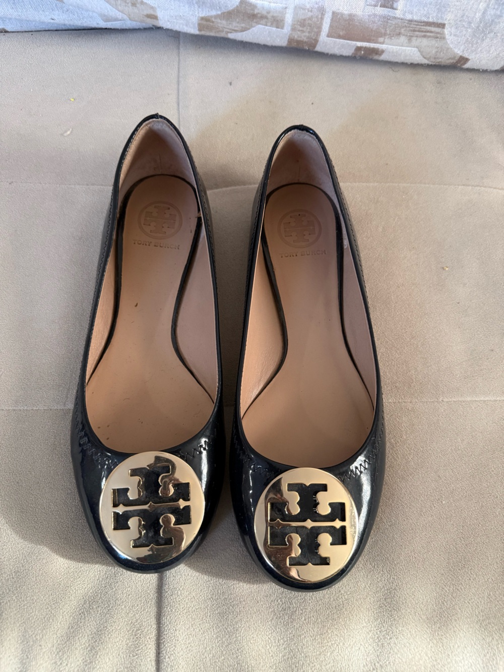Tory Burch Navy Patent Leather Logo Round-Toe Flats
